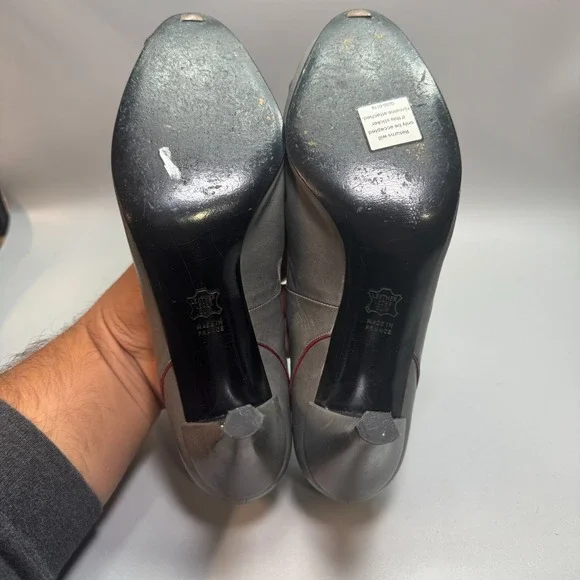 Christian Dior Gray  Flower‎ Vintage Souliers Spike Heels Sz 8 1/2 B - Picture 9 of 11